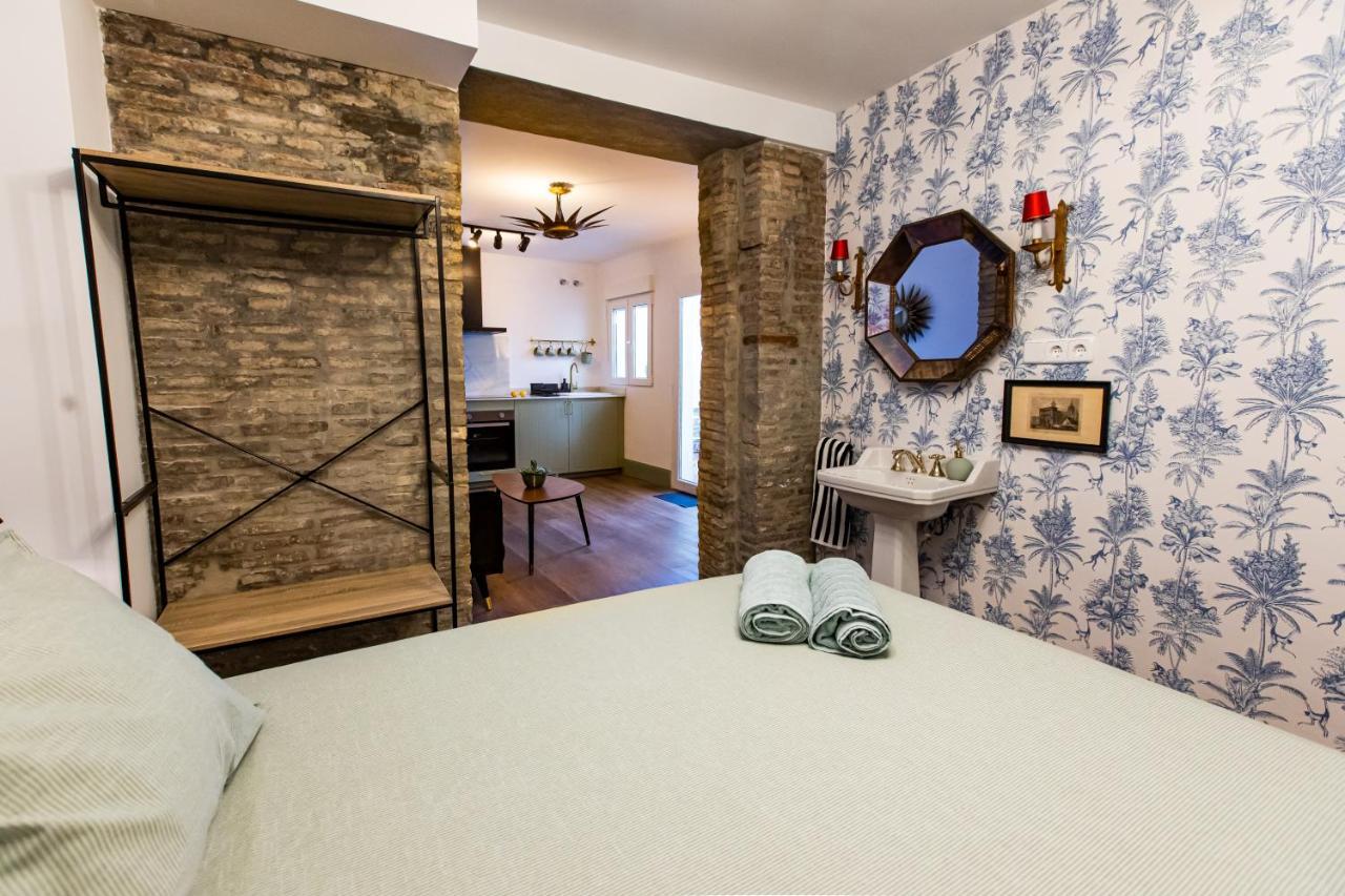 Apartamentos Gaviota Valencina de la Concepción Eksteriør billede