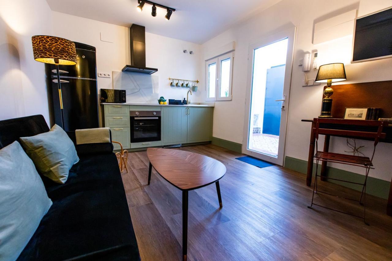 Apartamentos Gaviota Valencina de la Concepción Eksteriør billede