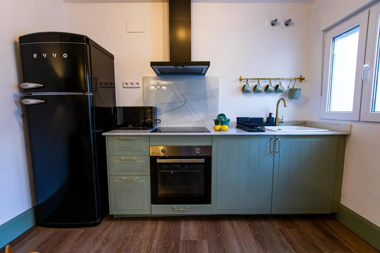 Apartamentos Gaviota Valencina de la Concepción Eksteriør billede